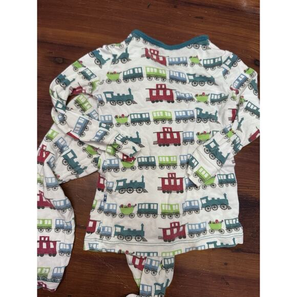 Kickee Pants Bamboo 2 Piece Christmas Train Pjs Sz 2T - Picture 7 of 7